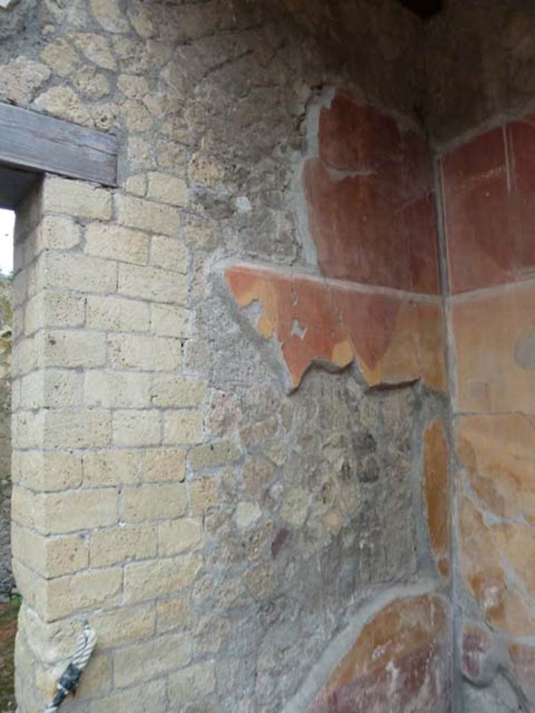 Ins. Orientalis I, 2, Herculaneum, September 2015. East wall of ala.